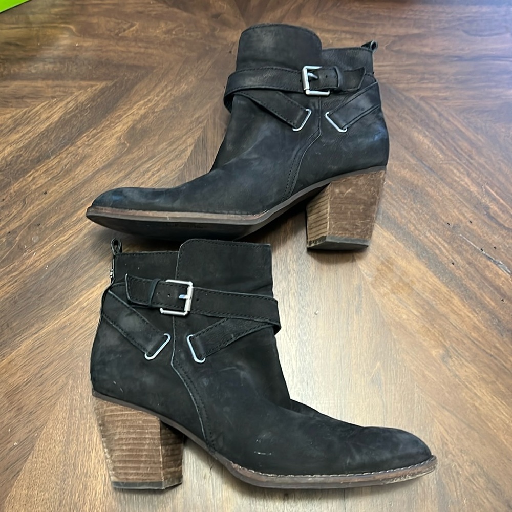 Like new Sam Edelman Morris Black leather boot sz 9